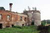 Zamek we Fredropolu - Baszta w naroniku poudniowo-zachodnim, fot. ZeroJeden, VIII 2001