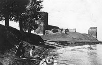 Zamek w Kole - Ruiny zamku na zdjciu z okresu midzywojennego