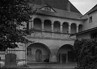 Zamek w Kronie Odrzaskim - Kruganki dziedzica na zdjciu z 1931 roku