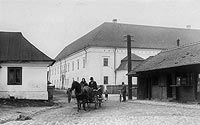 Zamek w Niepoomicach - Zamek w Niepoomicach na fotografii z 1930 roku