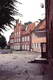 Zamek w Ornecie - Budynki szkolne na miejscu zamku, fot. ZeroJeden, VII 2002