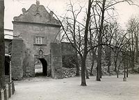 Zamek Kazimierzowski w Przemylu - Brama zamkowa na zdjciu sprzed 1939 roku