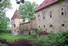 Zamek w Witostowicach - Wieyczka w naroniku poudniowo-zachodnim, fot. JAPCOK, V 2004