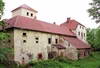 Zamek w Witostowicach - Elewacje budynkw pnocnych, fot. ZeroJeden, V 2004