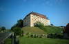 Zamek w Zimnicach Maych - fot. ZeroJeden, VI 2006